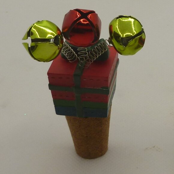 Three Vintage Christmas Wine Bottle Decorations - Picture 9 of 9